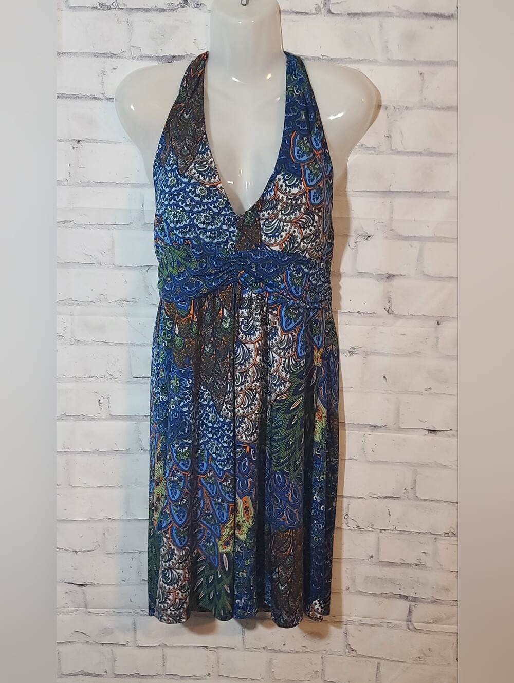 Cristina Love Paisley Halter Dress L V-Neck Open Back Knee Length